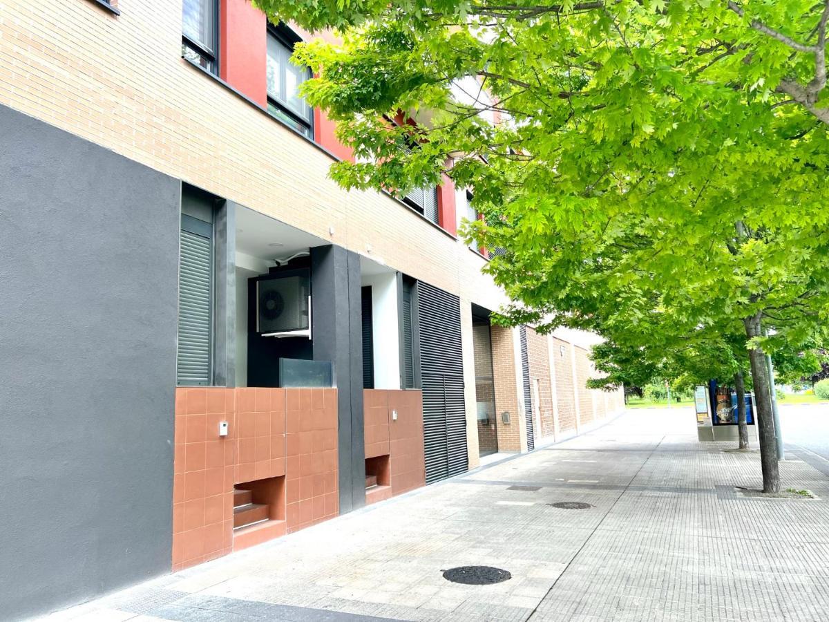Loft Rioarga. Comodidad Y Estiloa A 5 Min Centro. Nuevo!!! Pamplona Bagian luar foto